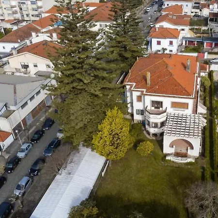 Vintage - De Charme 3* 埃斯平霍